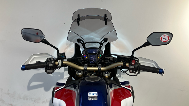 Honda Africa Twin CRF1000DHE (17MY)